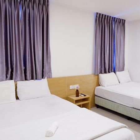 Iris Hotel Каджанг Экстерьер фото