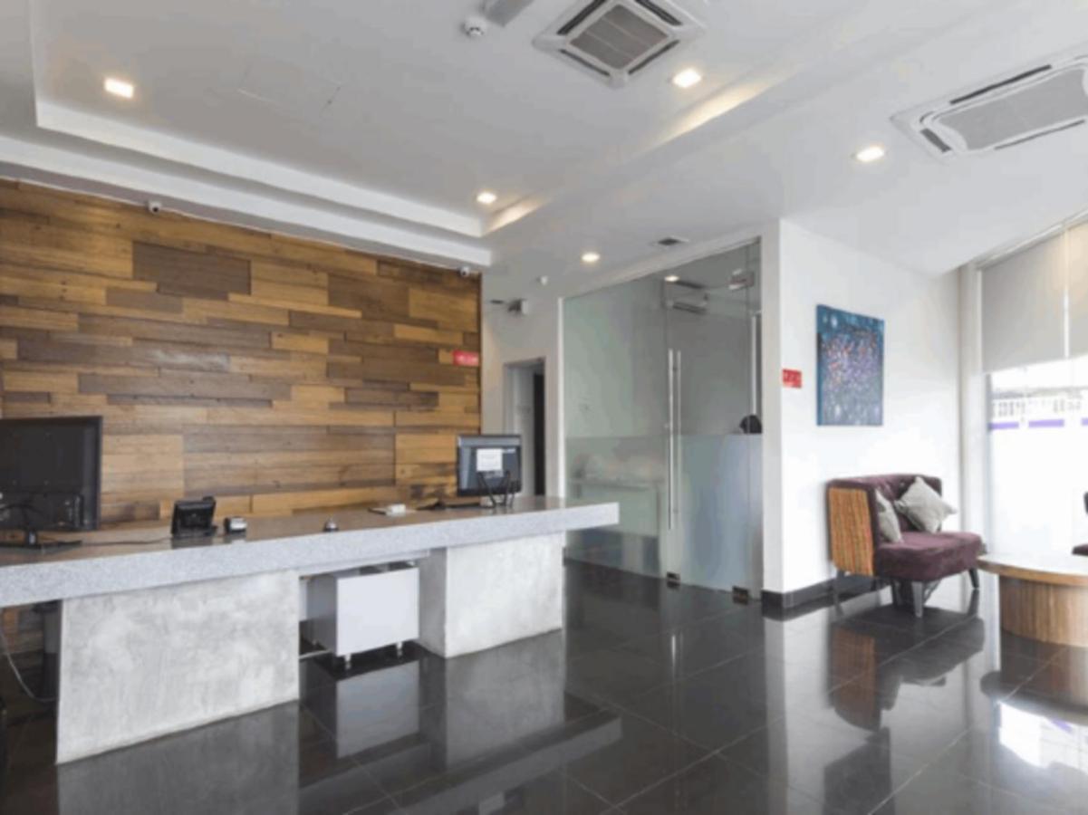 Iris Hotel Каджанг Экстерьер фото