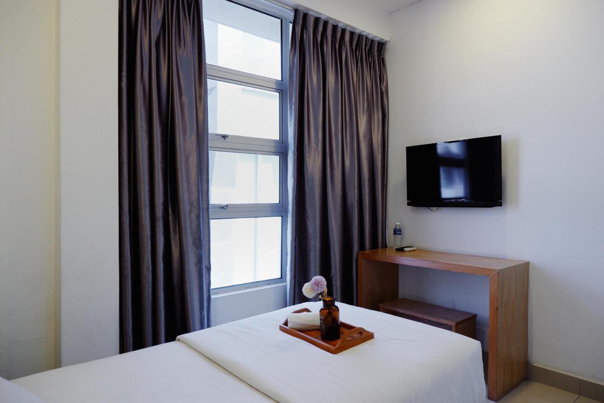 Iris Hotel Каджанг Экстерьер фото